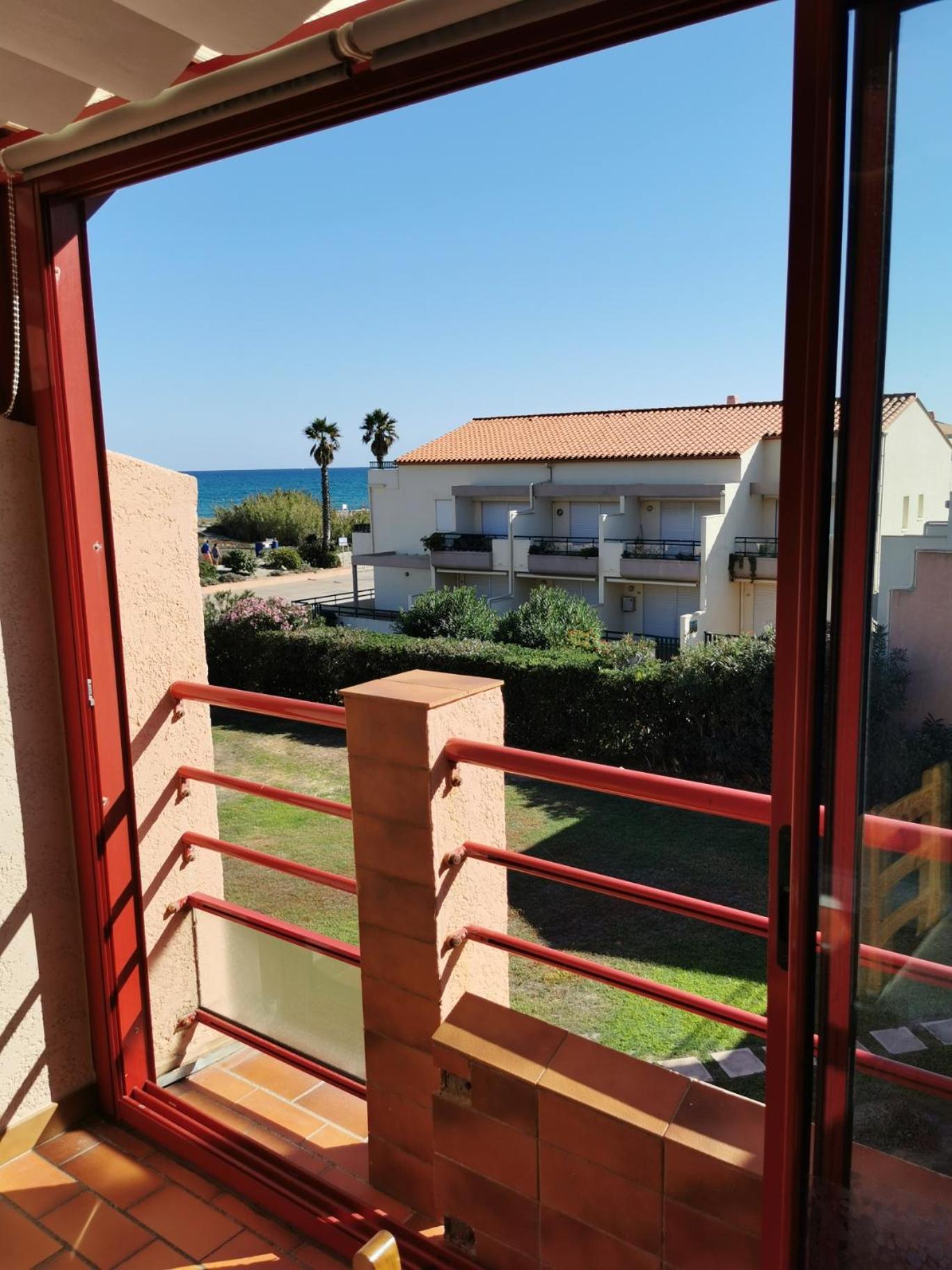 Appartement Rue de Corfou Les Grenadines à Sainte-Marie-la-Mer Extérieur photo