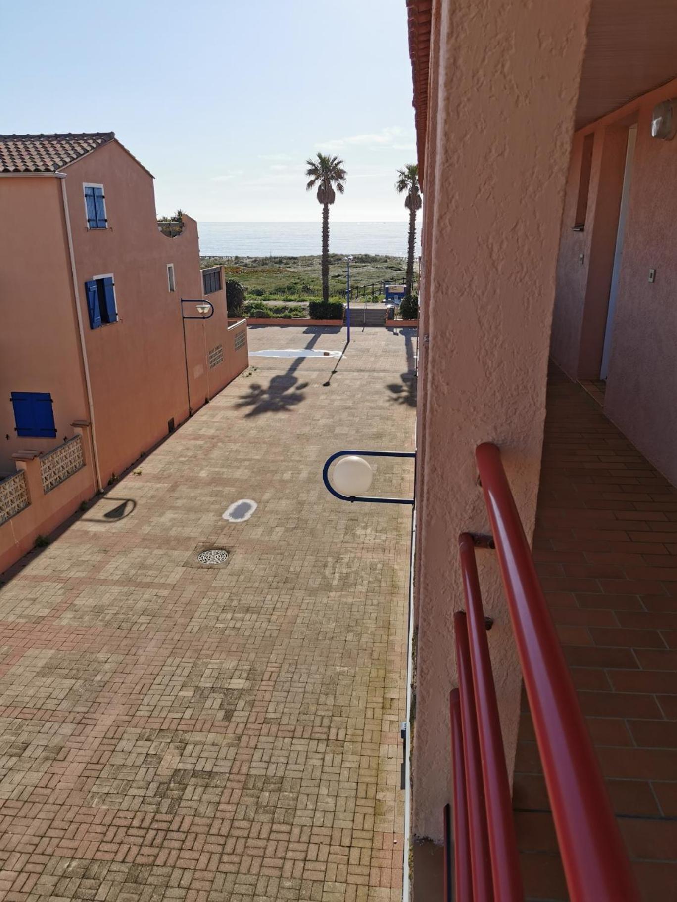 Appartement Rue de Corfou Les Grenadines à Sainte-Marie-la-Mer Extérieur photo